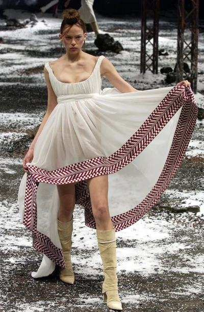 Look 50